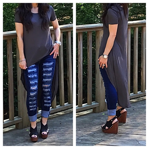 🆕 high low tunic ONE HOUR SALE - Picture 2 of 6